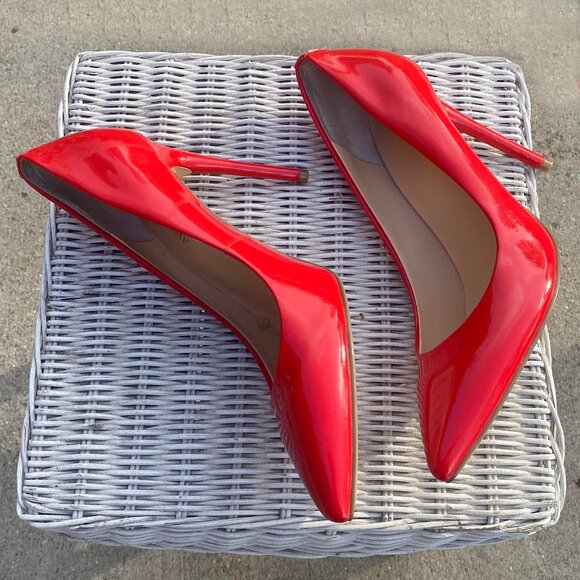Ivanka Trump NWOB Patent Coral Red Pumps - Picture 2 of 5